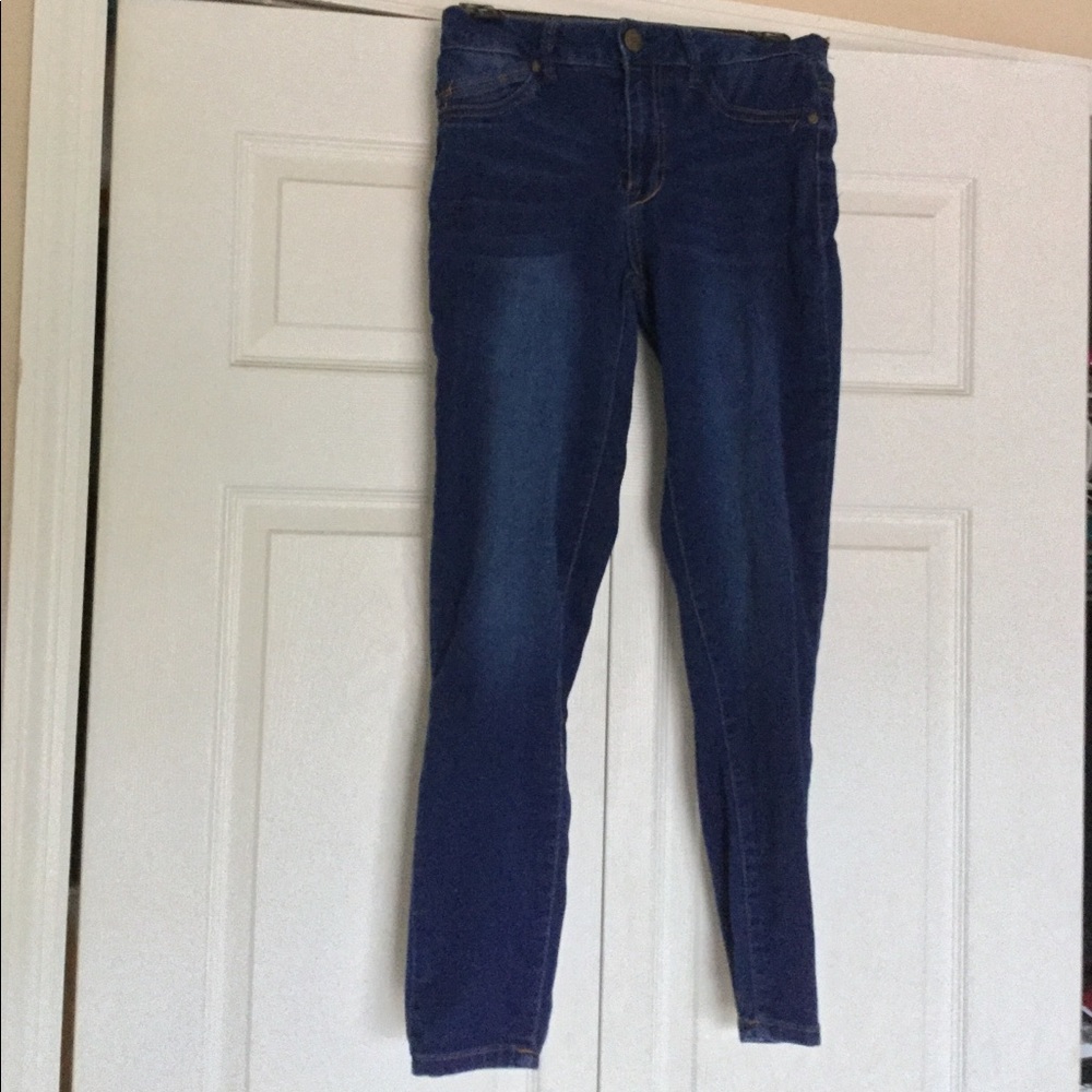 NAVY BLUE STRETCHY JEANS